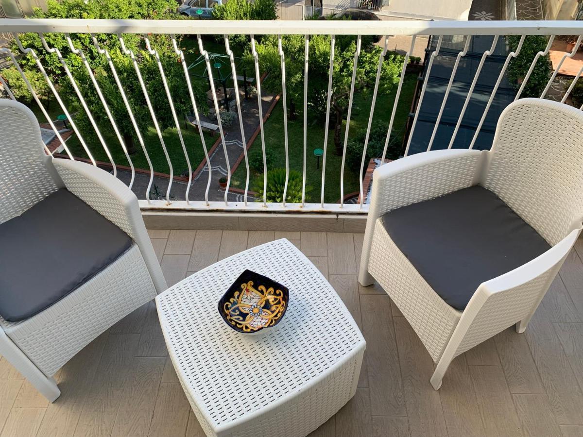Pompei Luxury Suite ภายนอก รูปภาพ
