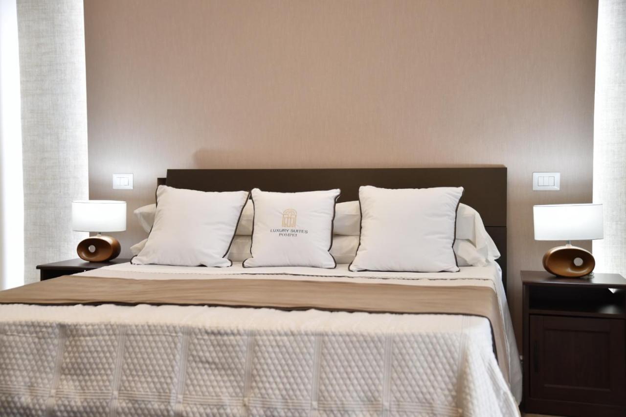 Pompei Luxury Suite ภายนอก รูปภาพ