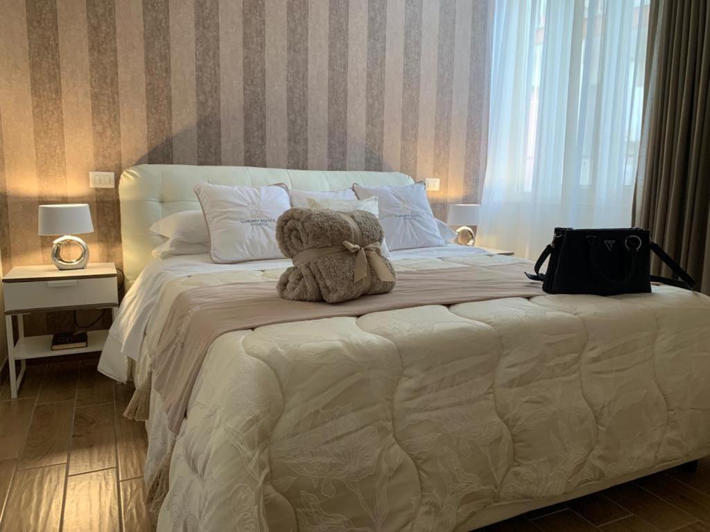 Pompei Luxury Suite ภายนอก รูปภาพ